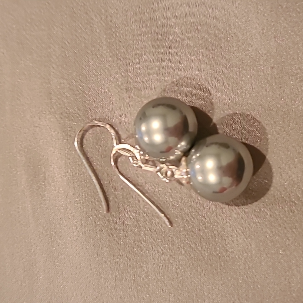 Silver pearls sterling silver drop earrings - Picture 3 of 4